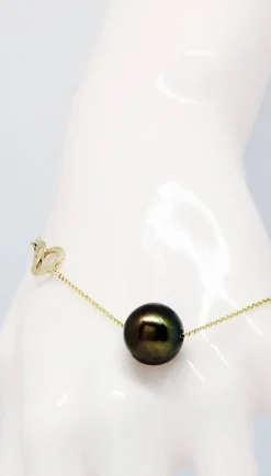 Gem & Tonic Gembud Peacock Freshwater Pearl 9kt Gold Bracelet* Bracelets & Cuffs