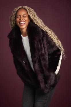 Jakke Rita Burgundy & Cream Faux Fur Coat* Coats