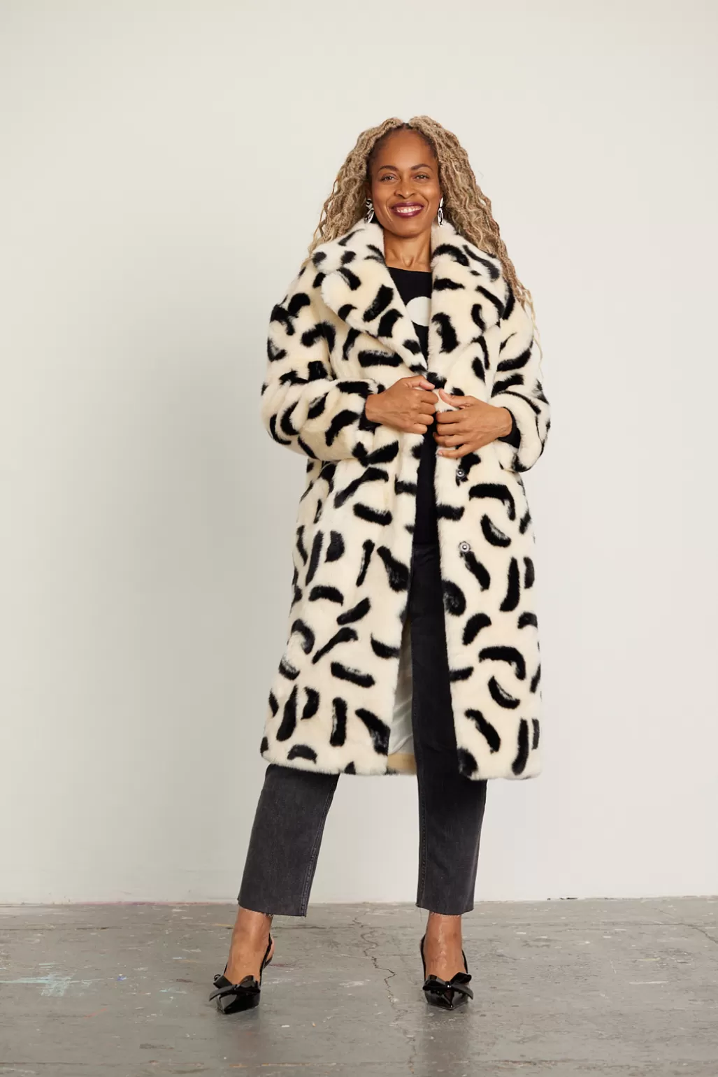 Jakke Katie Paintbrush Print Long Faux Fur Coat