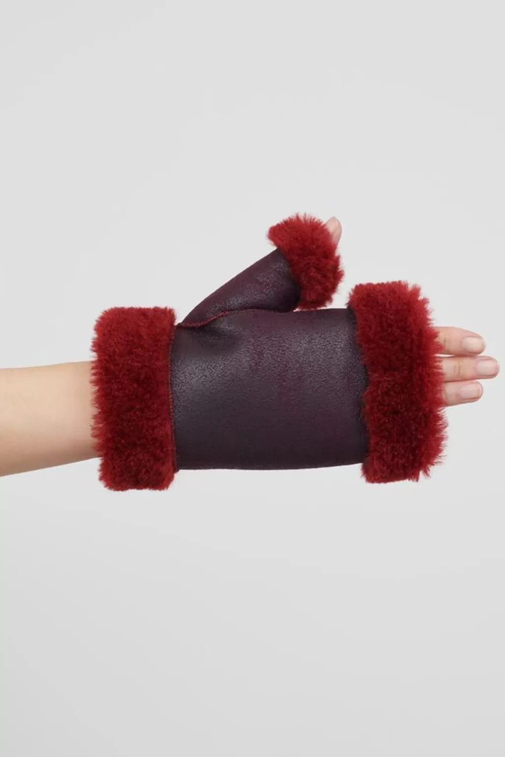 Jakke Sandy Faux Fur Fingerless Burgundy Mittens