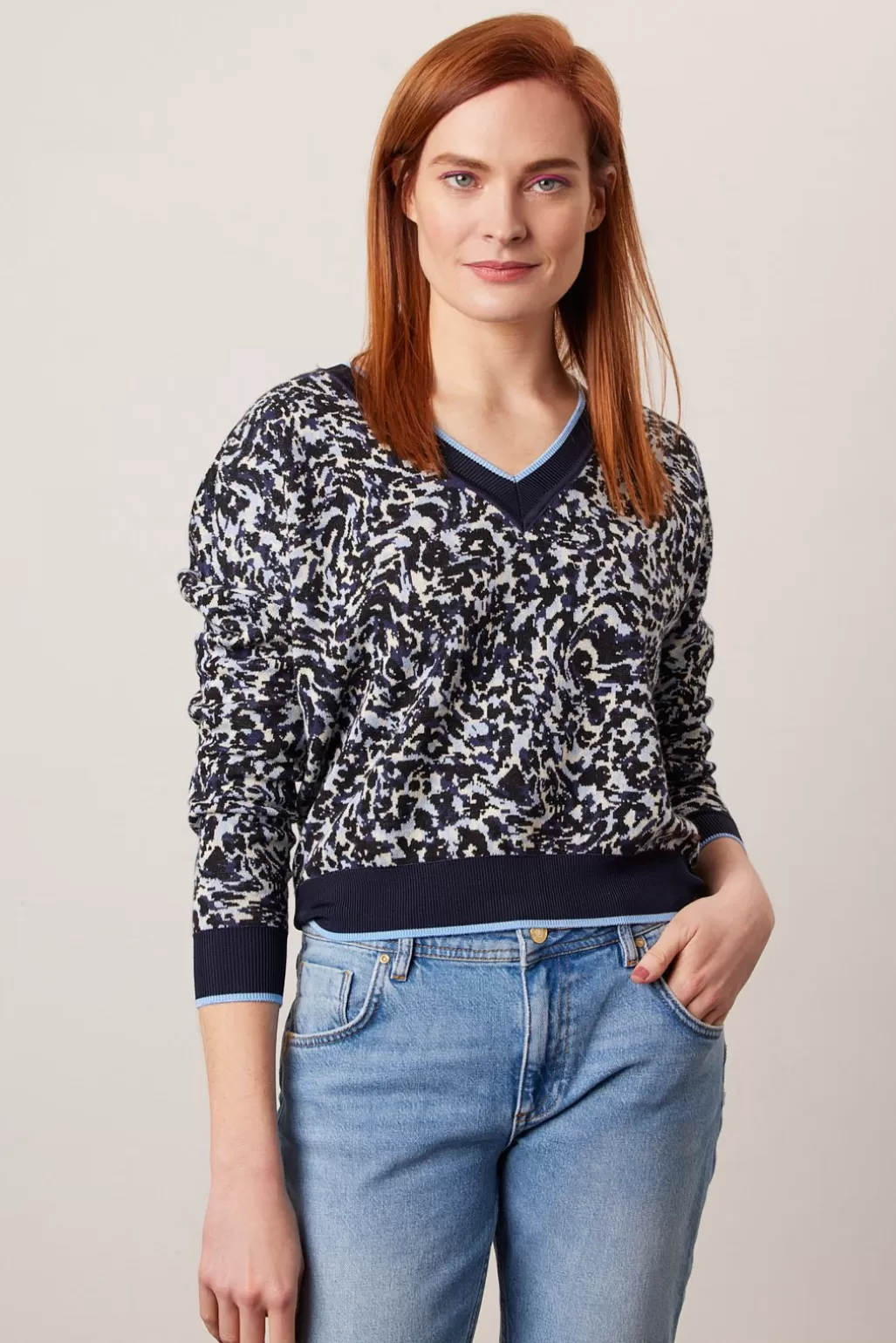 Scotch & Soda Loose Fit Jacquard V Neck Jumper